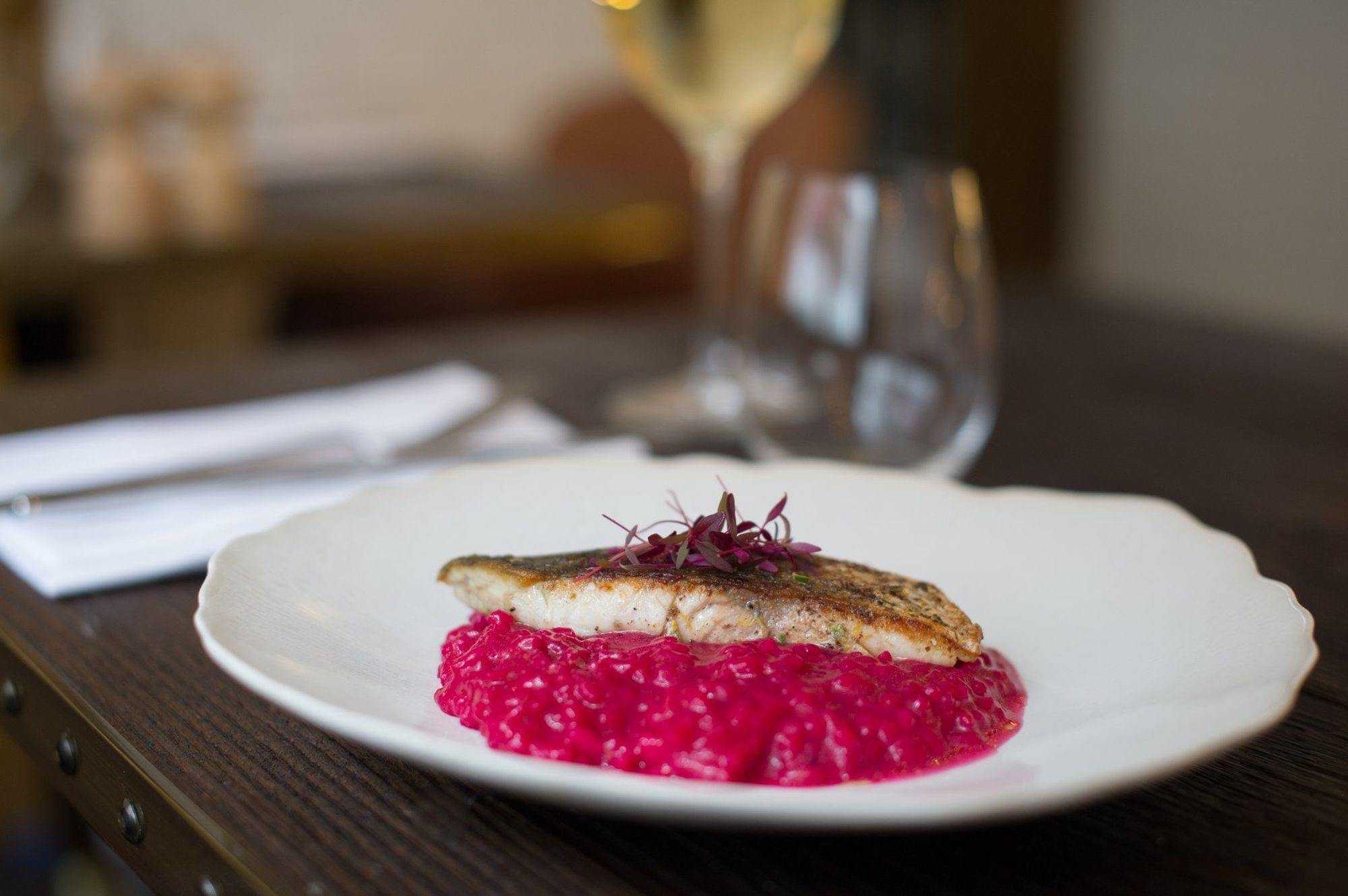 โรงแรมดิแอมเพอร์ซานด์ ลอนดอน สิ่งอำนวยความสะดวก รูปภาพ A modern beetroot risotto